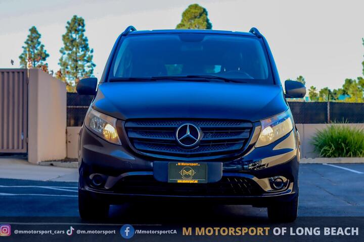 2017 Mercedes-Benz Metris WORKER Passenger Van 4D Long Beach CA 2017 Mercedes-Benz Metris WORKER Passenger Van 4D Long Beach CA