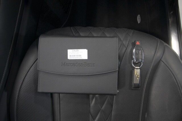 2017 Mercedes-Benz S-Class S 550 DESIGNO Cabriolet ($148,310 MSRP) *ONLY 27,000 MILES* *LOADED* *IMMACULATE* San Diego CA