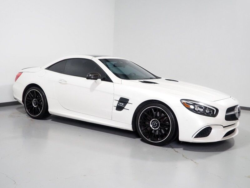2017 Mercedes-Benz SL 550 Roadster *4.7L BI-TURBO V8, NAVIGATION, ADAPTIVE CRUISE, SAFETY ALERTS, BACKUP-CAMERA, MAGIC SKY MOONROOF, NAPPA LEATHER, CLIMATE/MULTI-CONTOUR SEATS, KEYLESS ENTRY, HARMAN/KARDON, 19 INCH WHEELS, BLUETOOTH PHONE & AUDIO