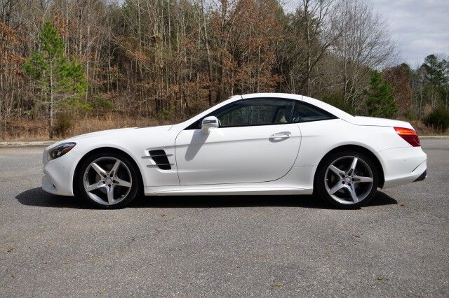2017 Mercedes-Benz SL 550 Roadster / 4.7L V8 / Massage Seats / Assistance Package! High Point NC