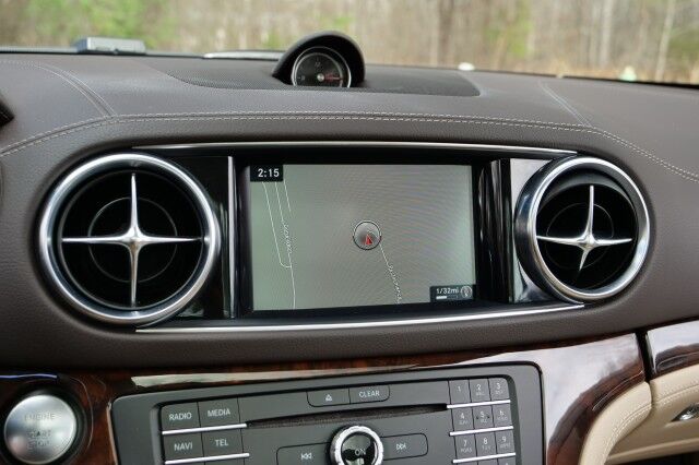 2017 Mercedes-Benz SL 550 Roadster / 4.7L V8 / Massage Seats / Assistance Package! High Point NC