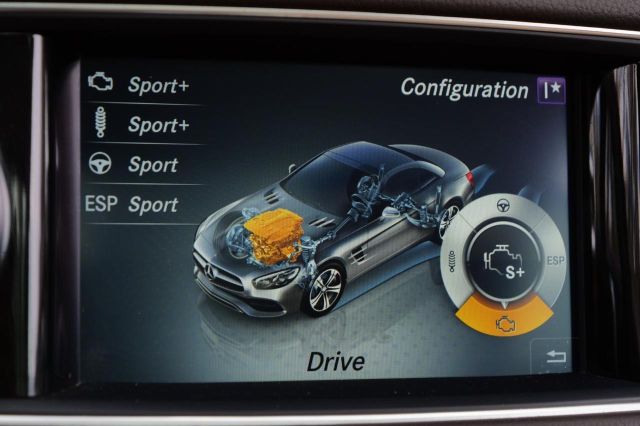 2017 Mercedes-Benz SL 550 Roadster / 4.7L V8 / Massage Seats / Assistance Package! Lincolnton NC