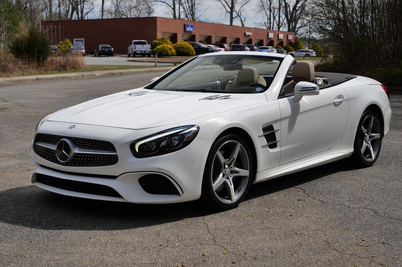 2017 Mercedes-Benz SL 550 Roadster / 4.7L V8 / Massage Seats / Assistance Package! Lincolnton NC