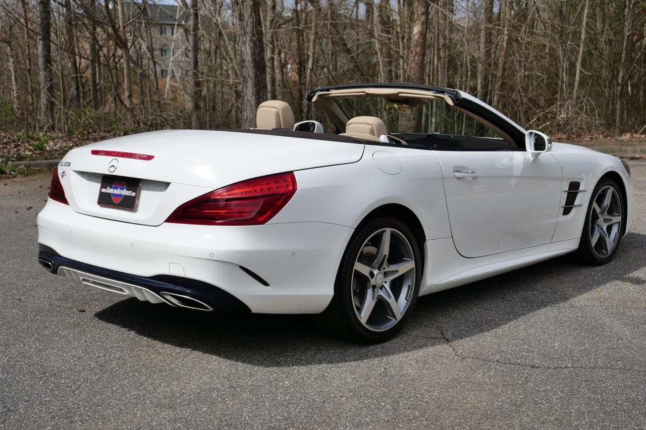 2017 Mercedes-Benz SL 550 Roadster / 4.7L V8 / Massage Seats / Assistance Package! Lincolnton NC