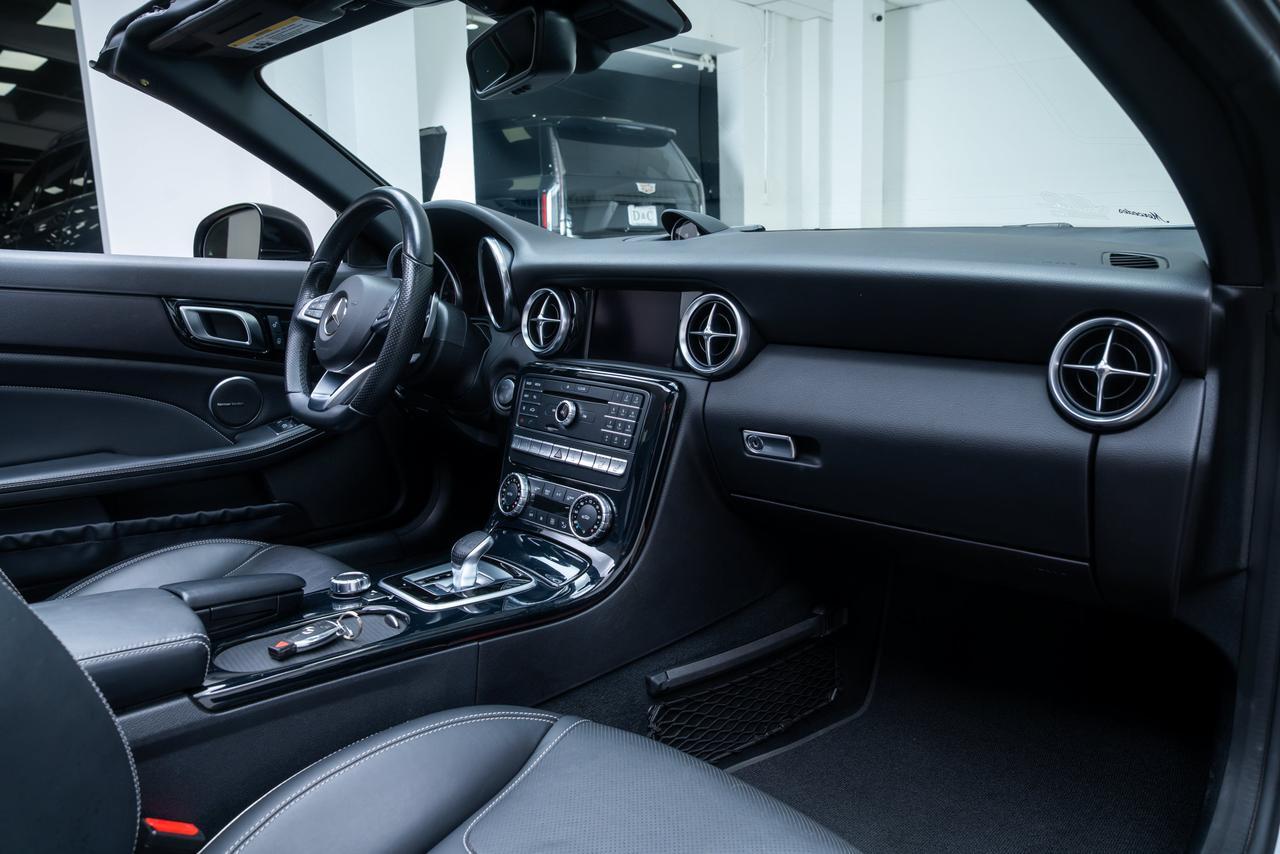 2017 Mercedes-Benz SLC SLC 43 AMG&reg; Premium Package 2 / Carbon Fiber Trim Portland OR