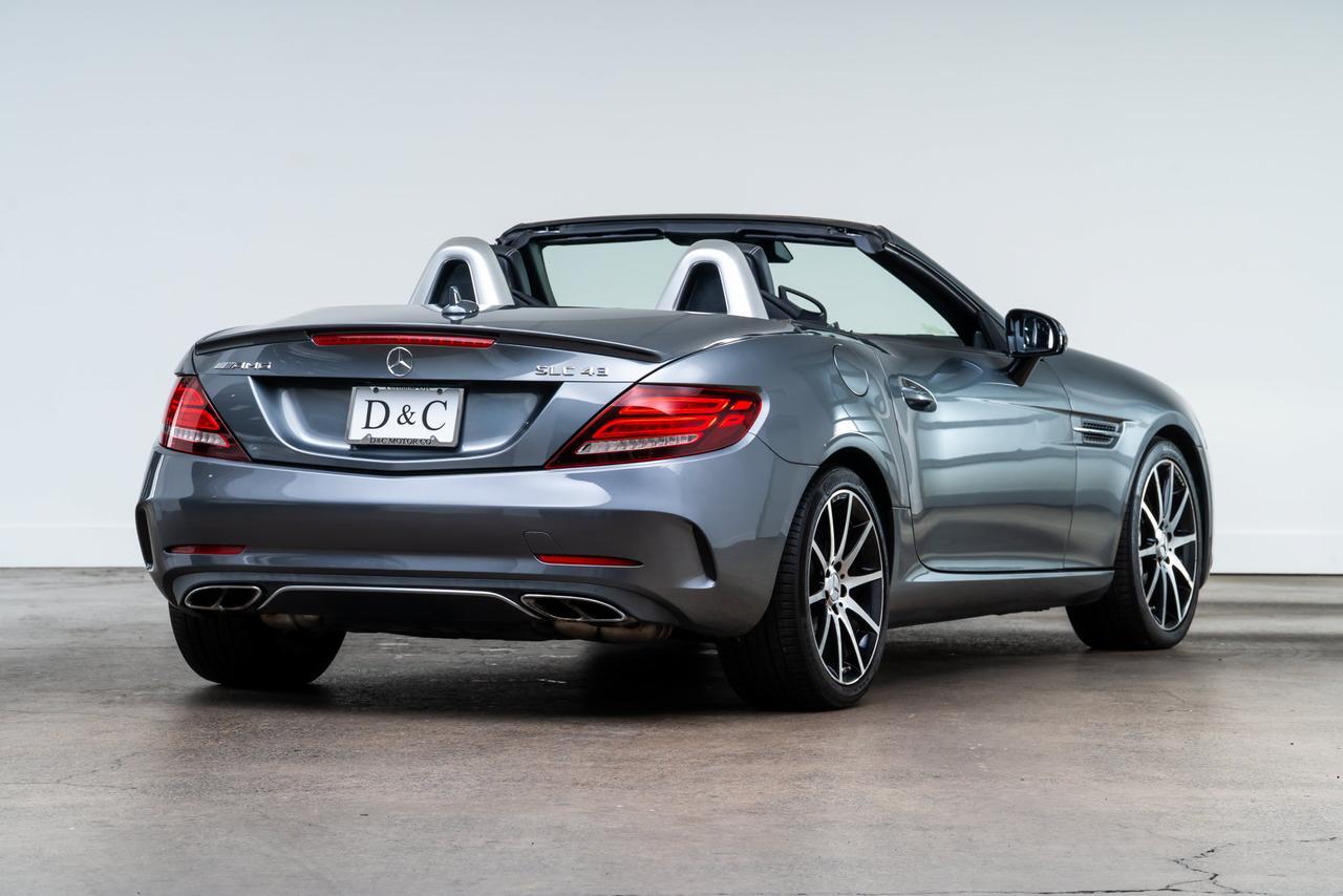 2017 Mercedes-Benz SLC SLC 43 AMG&reg; Premium Package 2 / Carbon Fiber Trim Portland OR