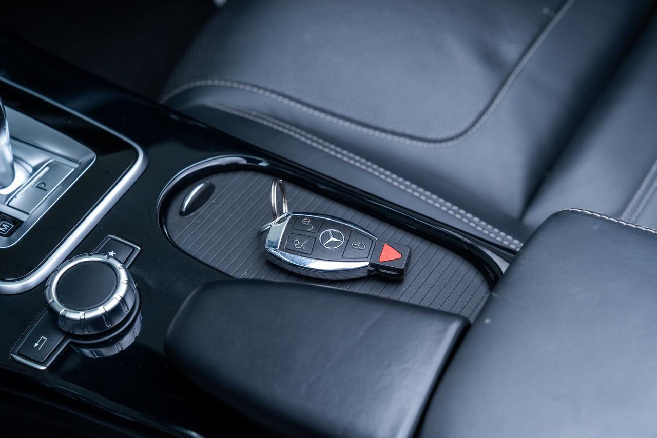 2017 Mercedes-Benz SLC SLC 43 AMG&reg; Premium Package 2 / Carbon Fiber Trim Portland OR