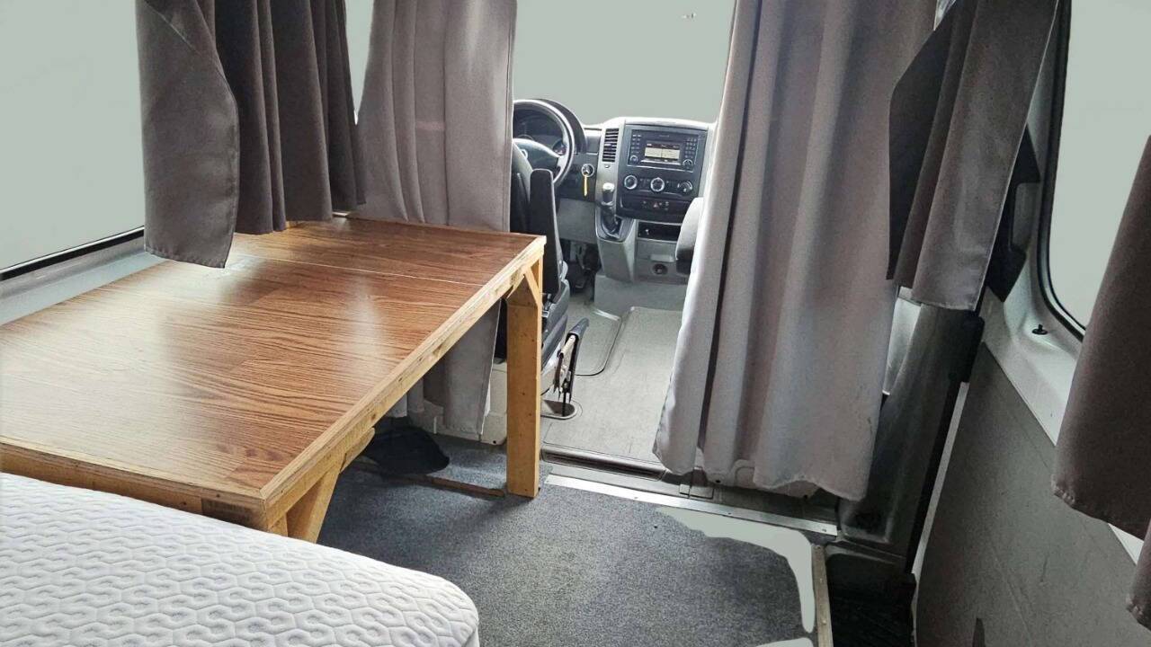 2017 Mercedes-Benz Sprinter 2500 4x2 3dr 144 in. WB Crew Van (3.0L V6) Lake Orion MI