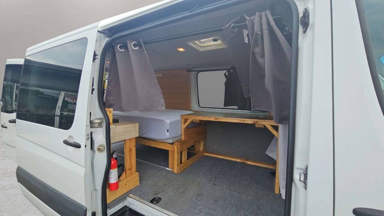 2017 Mercedes-Benz Sprinter 2500 4x2 3dr 144 in. WB Crew Van (3.0L V6) Lake Orion MI