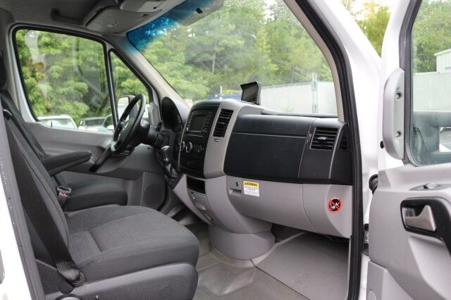 2017 Mercedes-Benz Sprinter Cab Chassis 3.0L V6 Turbo Diesel Box Van Knoxville TN