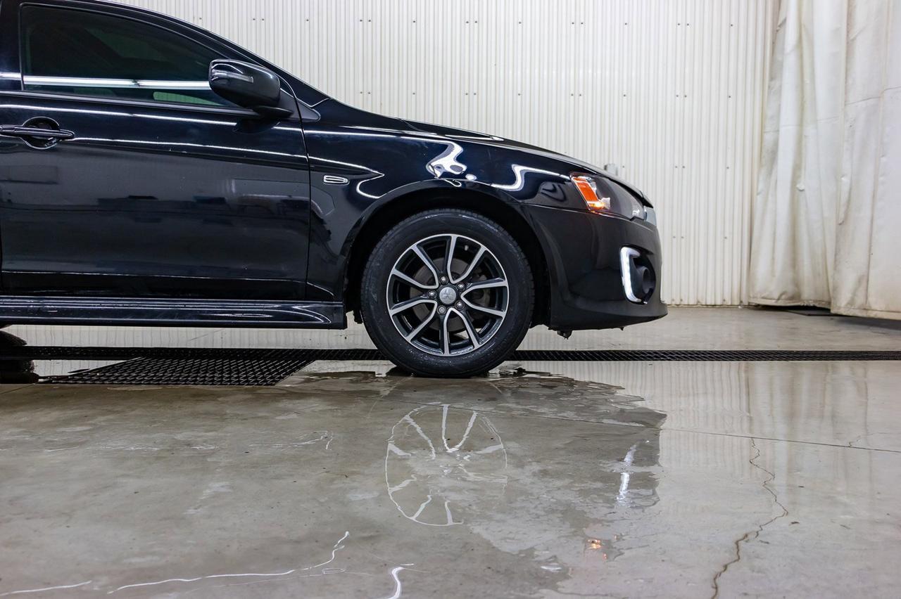 2017 Mitsubishi Lancer AWD SE Limited Roof BCam Red Deer AB