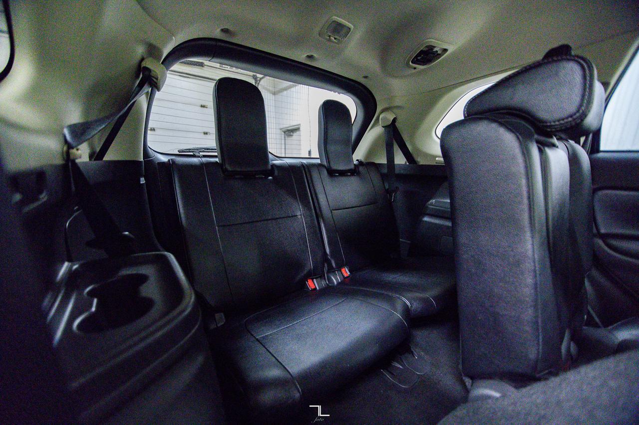 2017 Mitsubishi Outlander AWD ES Leather Roof BCam Red Deer AB