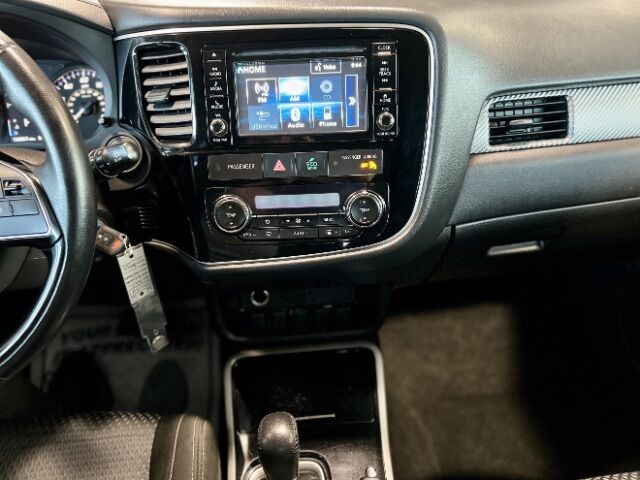 2017 Mitsubishi Outlander ES AWC Cincinnati OH