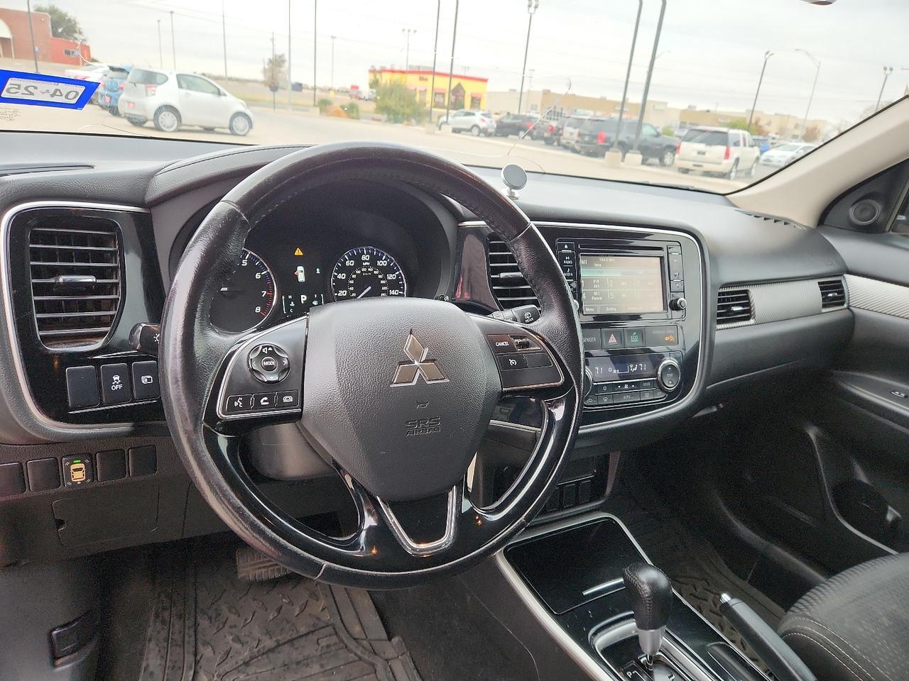 2017 Mitsubishi Outlander ES Lubbock TX