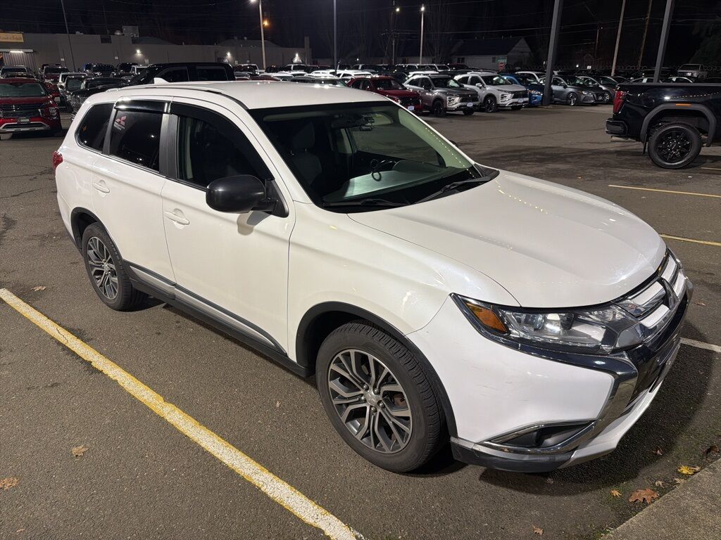 2017 Mitsubishi Outlander ES Milwaukie OR