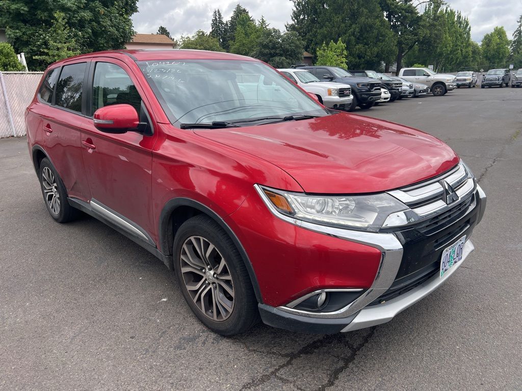 2017 Mitsubishi Outlander SE
