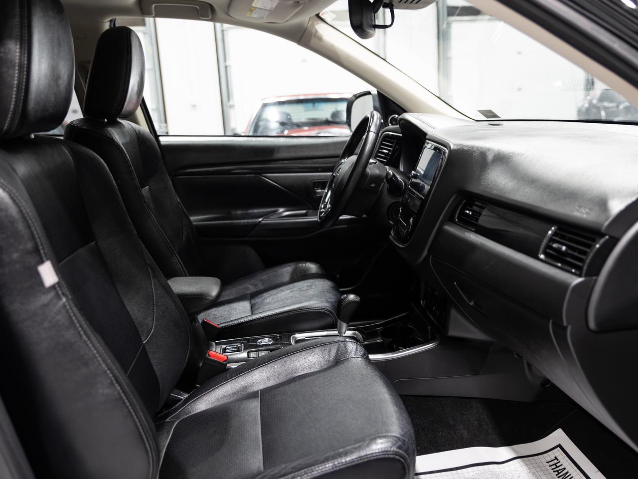 2017 Mitsubishi Outlander SEL AWD TV-DVD Cranberry PA