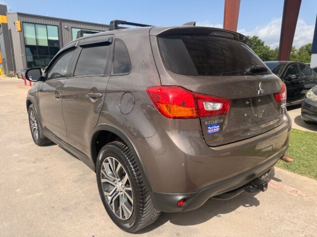 2017 Mitsubishi Outlander Sport 2.0 ES | 2.0 LE