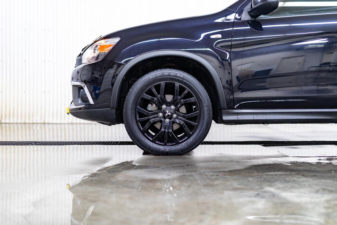 2017 Mitsubishi RVR AWD Black Edition BCam Red Deer AB