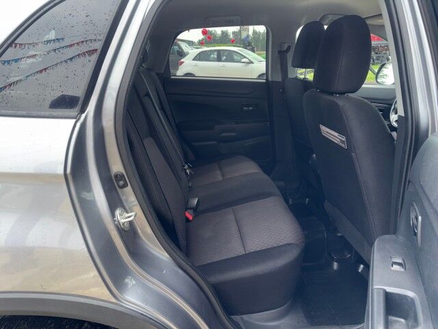 2017 Mitsubishi RVR ES Whitecourt AB
