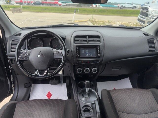 2017 Mitsubishi RVR ES Whitecourt AB