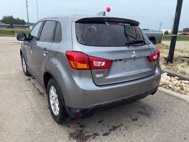 2017 Mitsubishi RVR ES Whitecourt AB