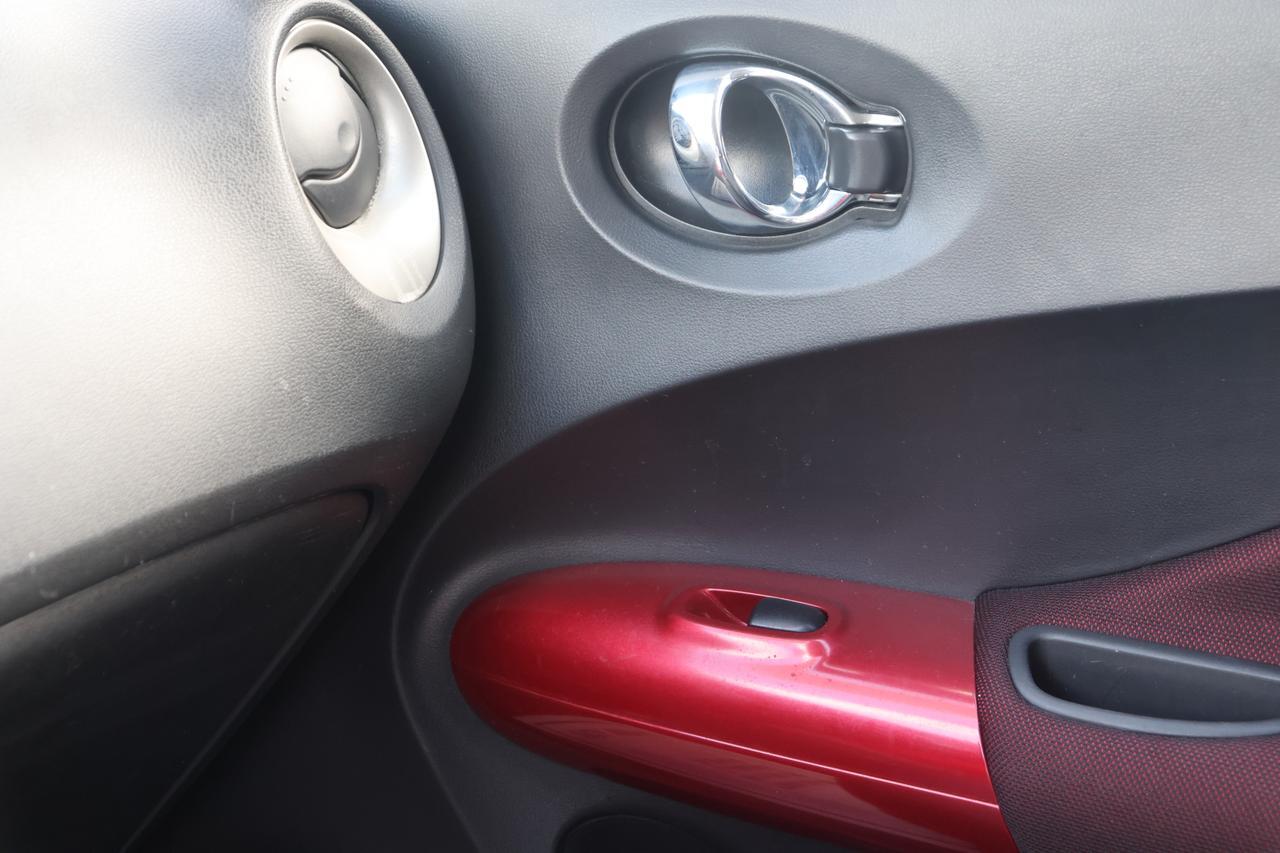 2017 NISSAN JUKE S Houston TX