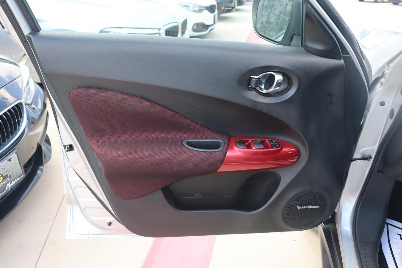 2017 NISSAN JUKE S Houston TX