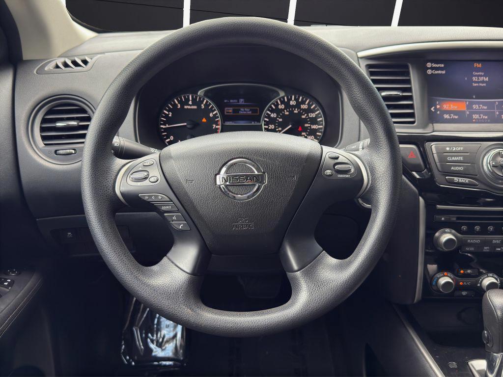 2017 NISSAN PATHFINDER S Columbus OH