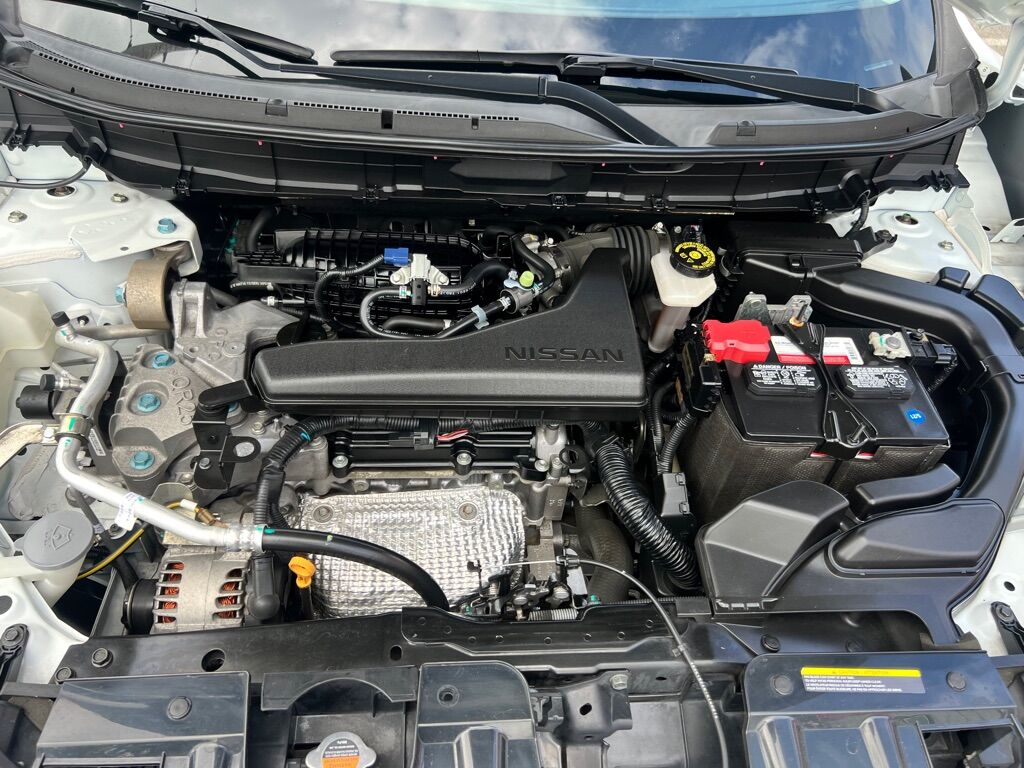 2017 NISSAN ROGUE S Des Moines WA