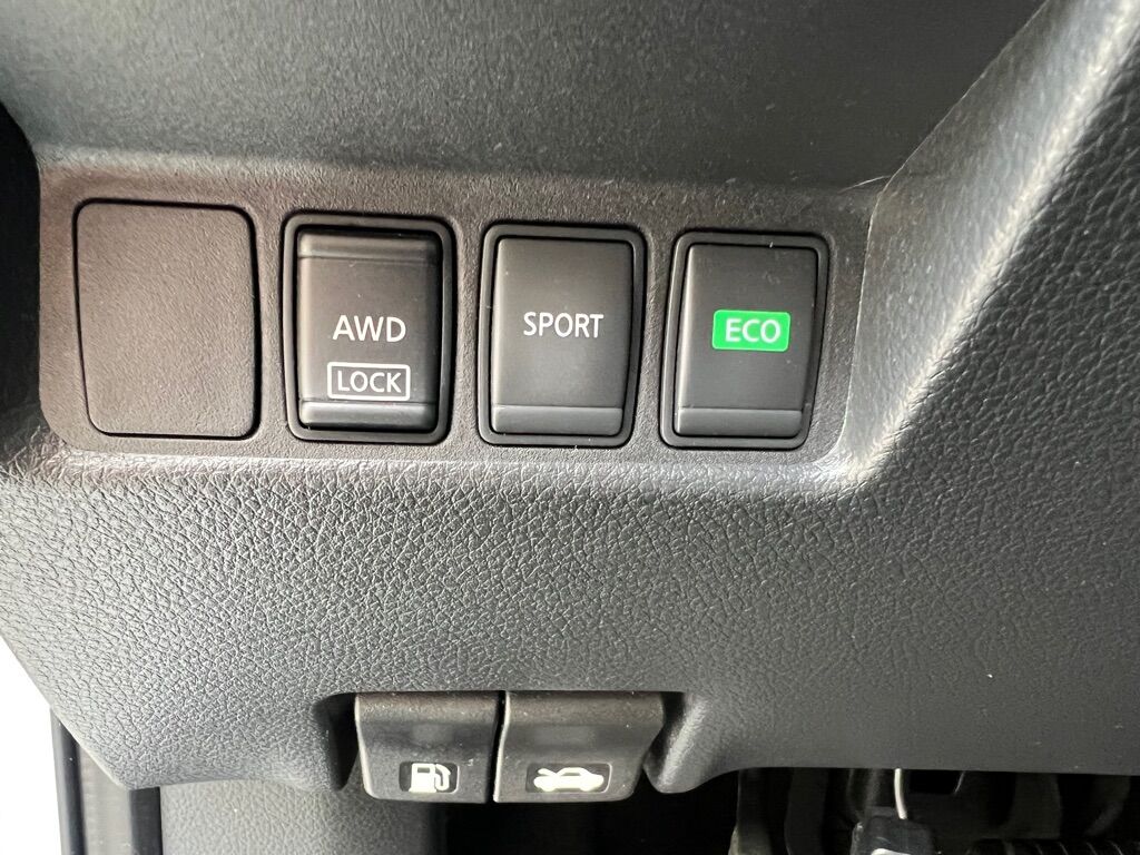 2017 NISSAN ROGUE S Des Moines WA