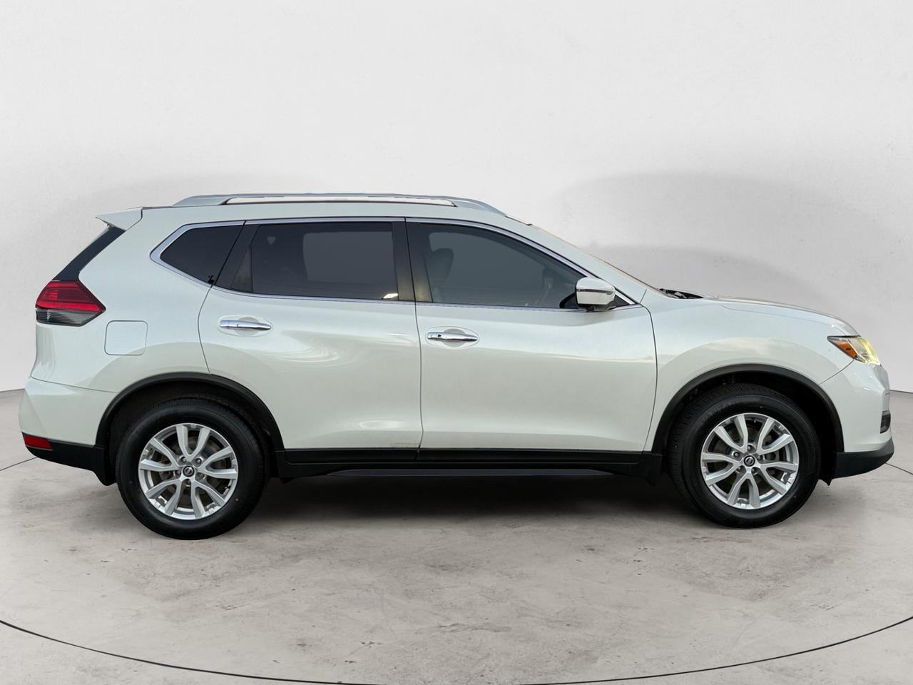 2017 NISSAN ROGUE S; SL; SV Kansas City MO