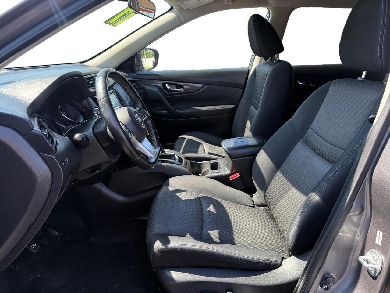 2017 NISSAN ROGUE S; SL; SV SV Kansas City MO