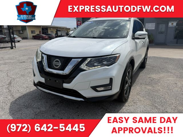 2017 NISSAN ROGUE SV