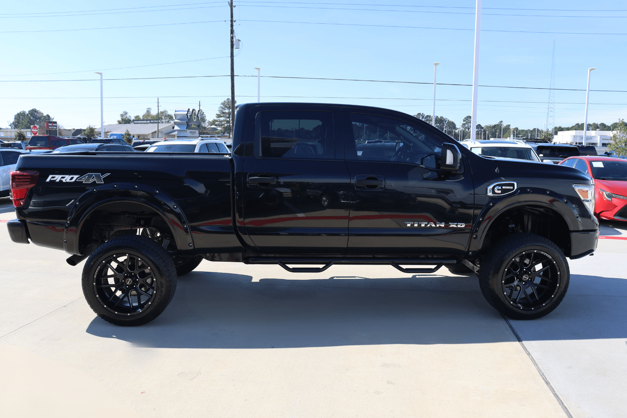 2017 NISSAN TITAN XD SL Houston TX
