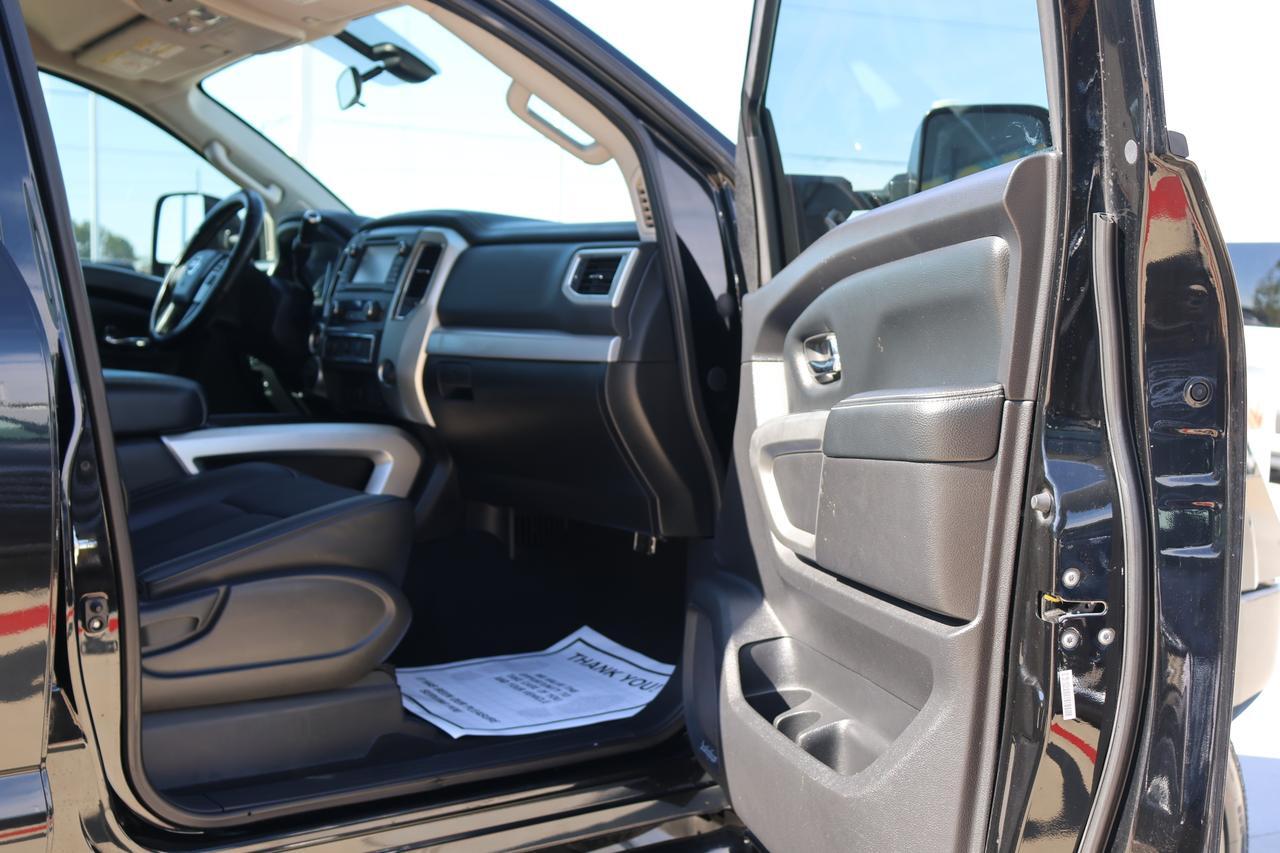 2017 NISSAN TITAN XD SL Houston TX