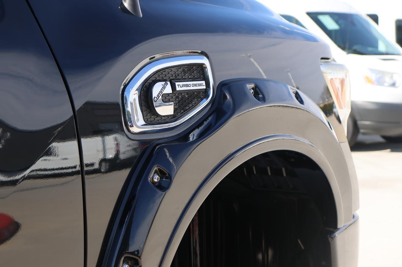 2017 NISSAN TITAN XD SL Houston TX