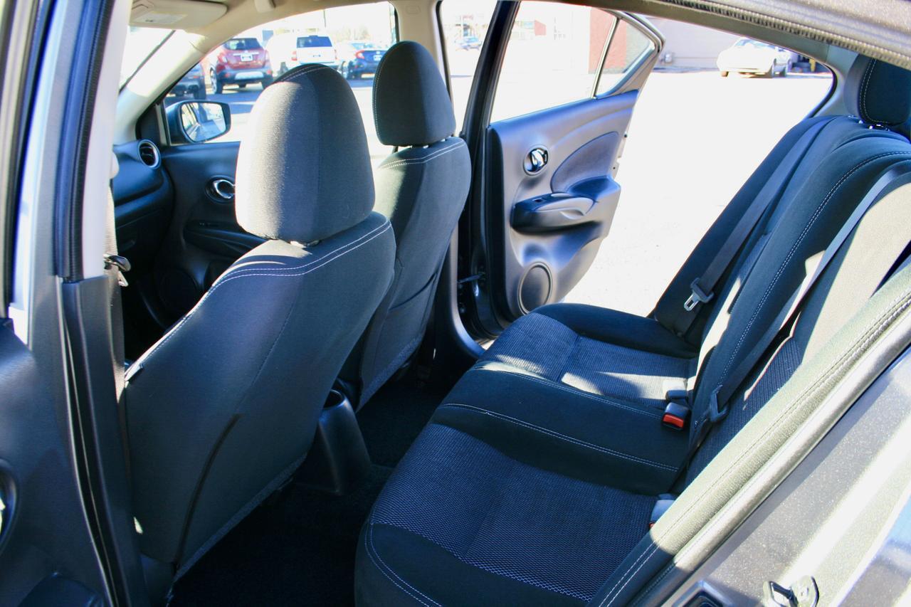 2017 NISSAN VERSA SV Reno NV