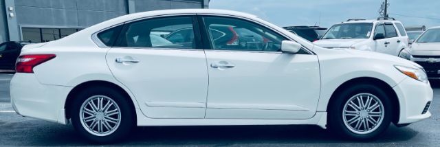 2017 Nissan Altima - SD 2.5 S Hot Springs AR