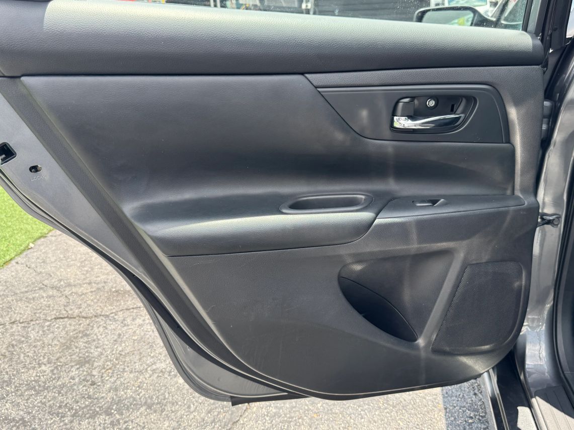 2017 Nissan Altima 2.5 S Sedan 4D