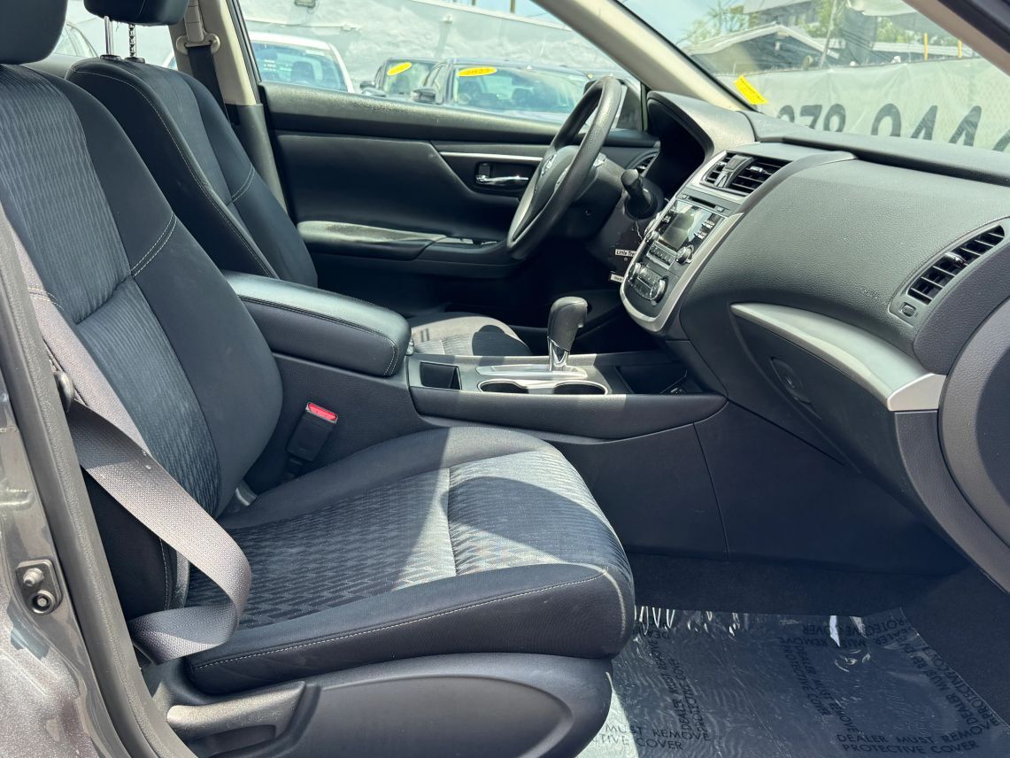 2017 Nissan Altima 2.5 S Sedan 4D
