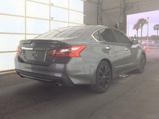 2017 Nissan Altima 2.5 SR