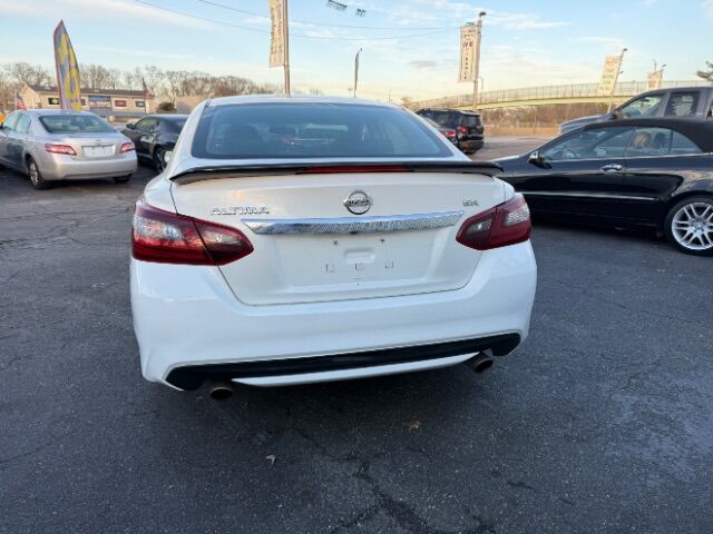 2017 Nissan Altima 2.5 SR East Islip NY