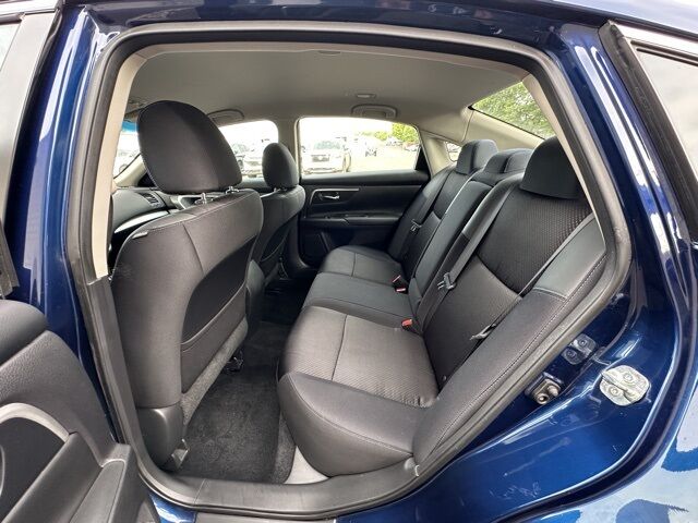 2017 Nissan Altima 2.5 SR Glendale Heights IL