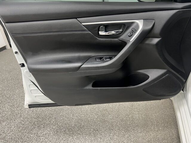 2017 Nissan Altima 2.5 SR Highlands Ranch CO