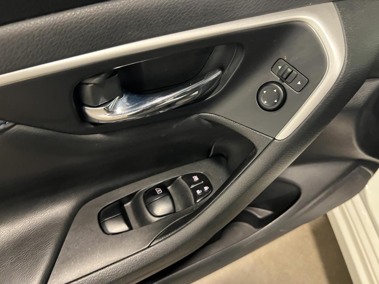 2017 Nissan Altima 2.5 SR Parker CO