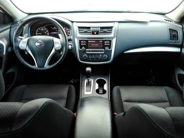 2017 Nissan Altima 2.5 SR