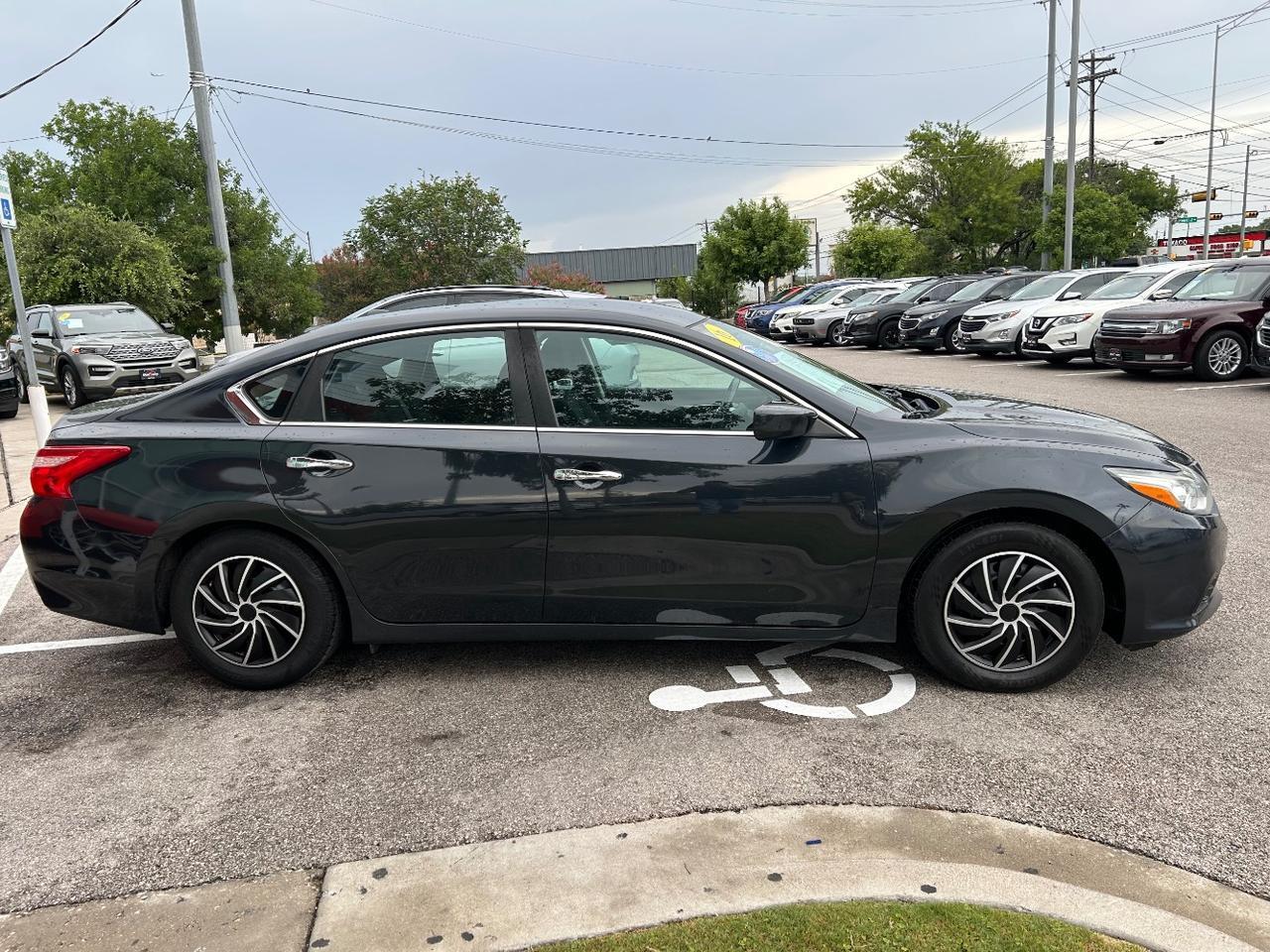 2017 Nissan Altima 2.5 SV Austin TX
