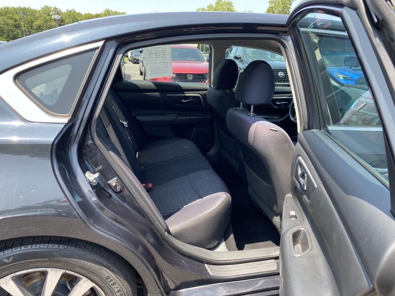2017 Nissan Altima 2.5 SV Springfield PA