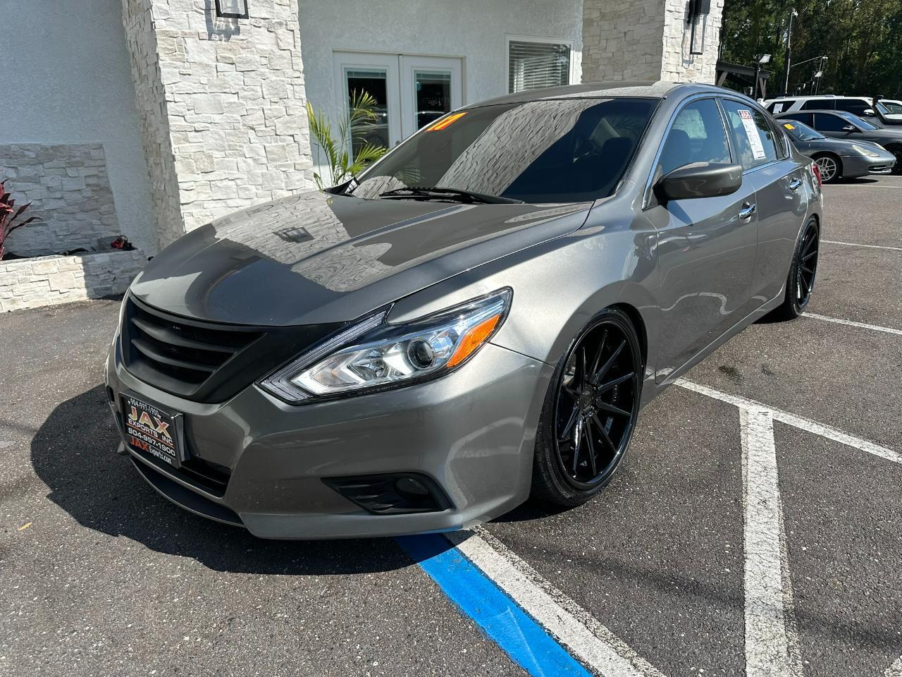 2017 Nissan Altima 2.5 SV Sedan